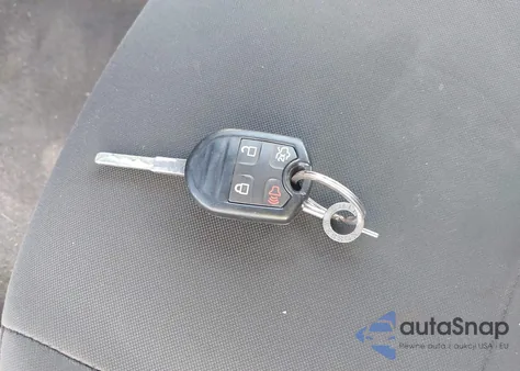 2016 Ford Fiesta Se z USA, uszkodzony, nr VIN 3FADP4BJ3GM111309